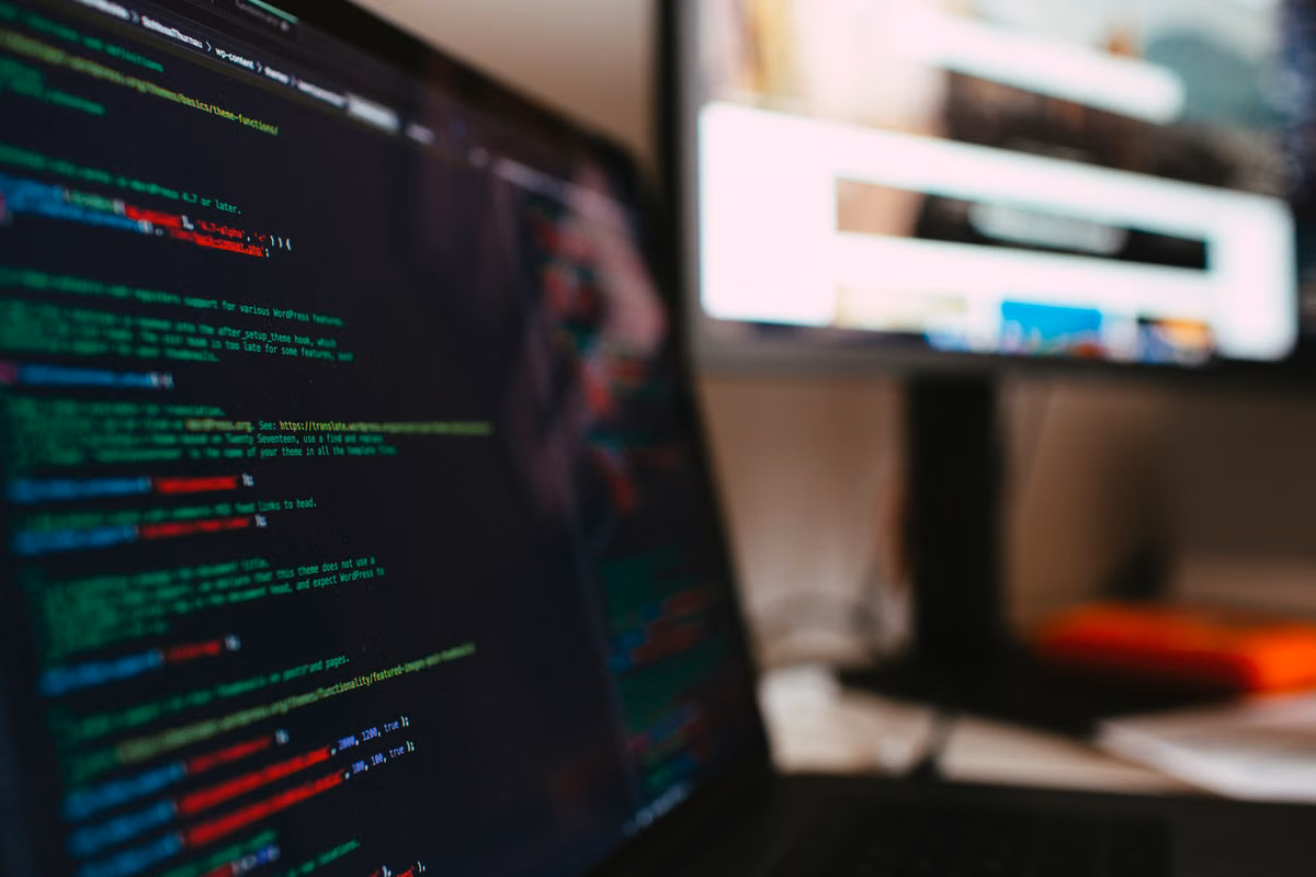 KI-Agenten Fachwissen beibringen: Knowledge Base und Skills